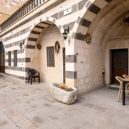 别墅 Goeksel's Cave House Ortahisr *