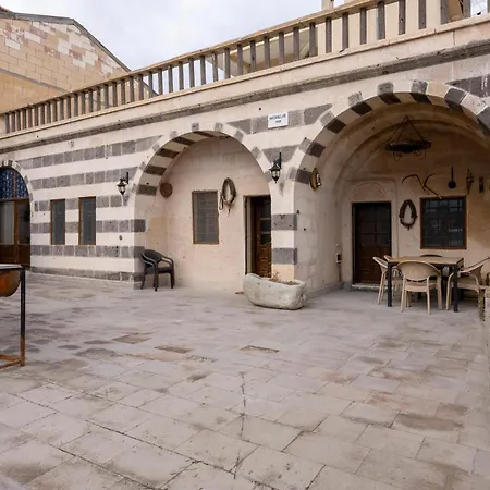 别墅 Goeksel's Cave House Ortahisr *