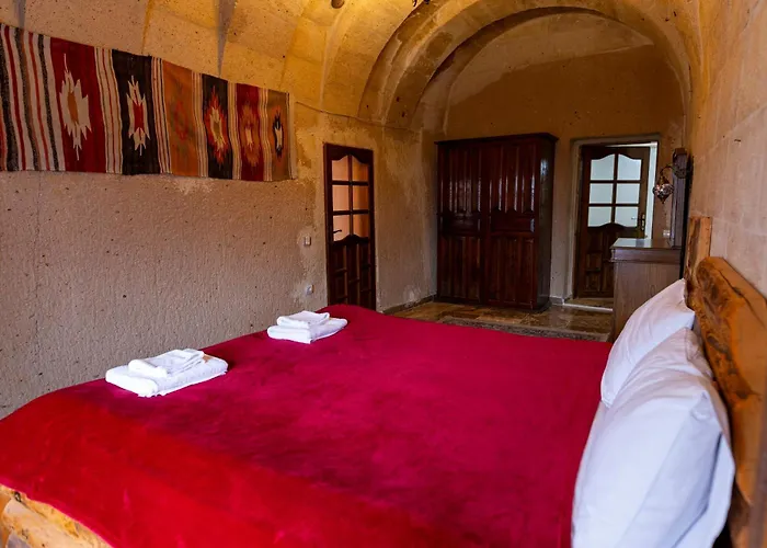 Goeksel's Cave House Ortahisr Вилла